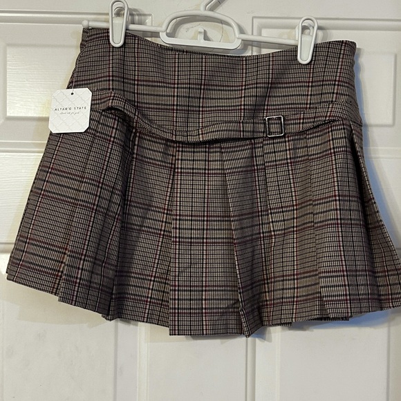 NWT Altar’d State pleated miniskirt, size S - Picture 1 of 9